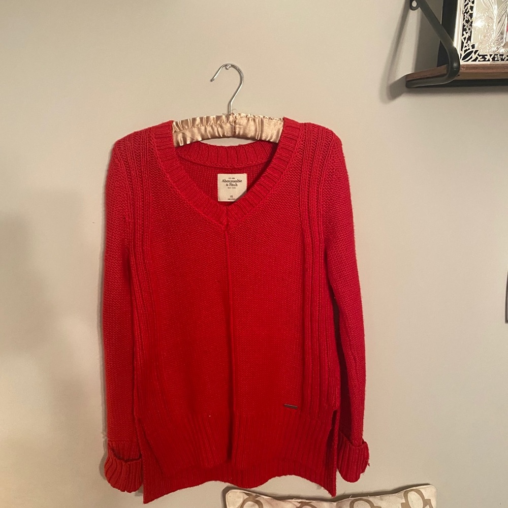 Abercrombie & Fitch Sweater